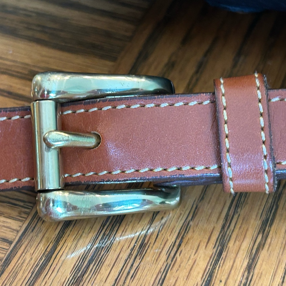 Vintage Dooney & Bourke Black and Tan All-Weather Leather Essex Crossbody Bag - Picture 9 of 16